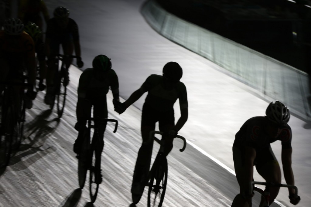 Claire Halas Photography Six Day Cycling 102